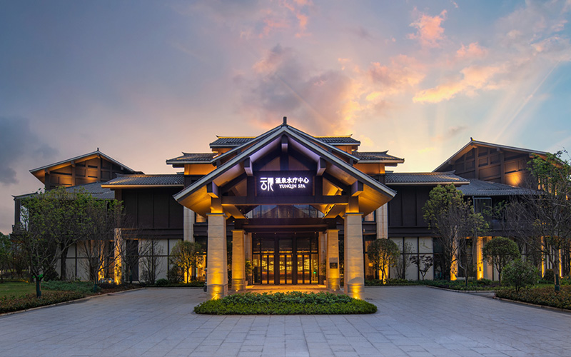 丹寨萬達錦華溫泉酒店-泳池項目案例鑒賞實拍圖