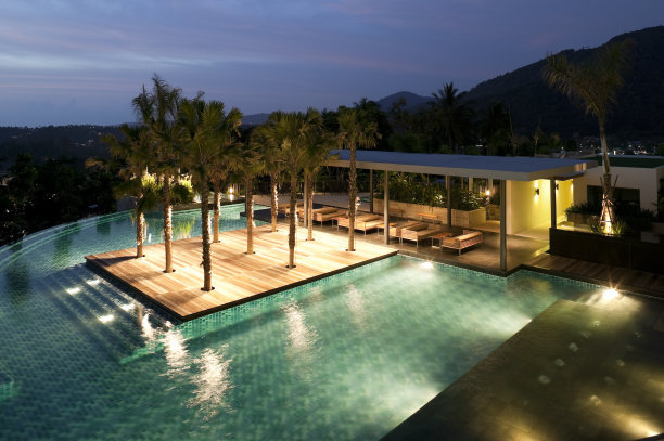 游泳池水下燈施工工藝 游泳池水下燈施工工藝